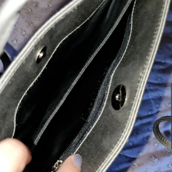 Handbag - Picture 4 of 8